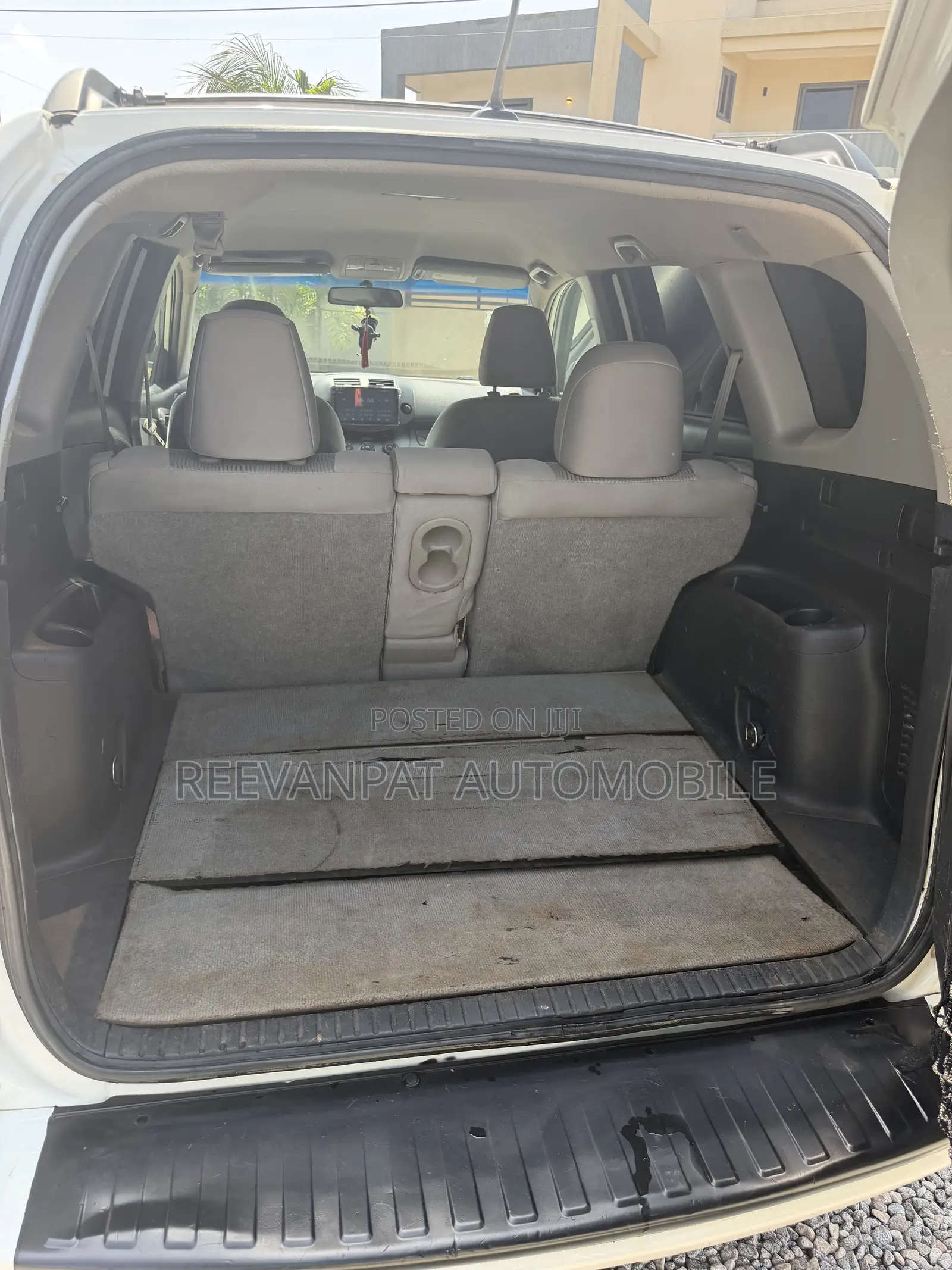 Toyota RAV4 2012 White