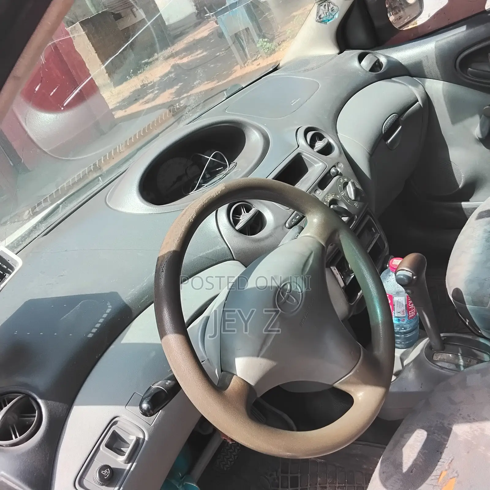 Toyota Echo Coupe 2000