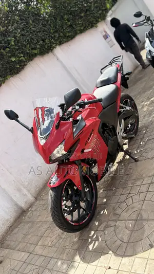 Honda CBR 2018 Red