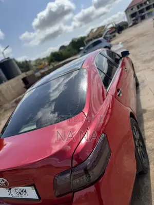 Toyota Camry 2010 Red