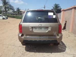 Honda Pilot 2004 Gray