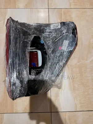 Ford F-150 Passenger-Side Taillight