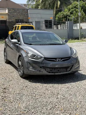 Hyundai Elantra 2015 Silver