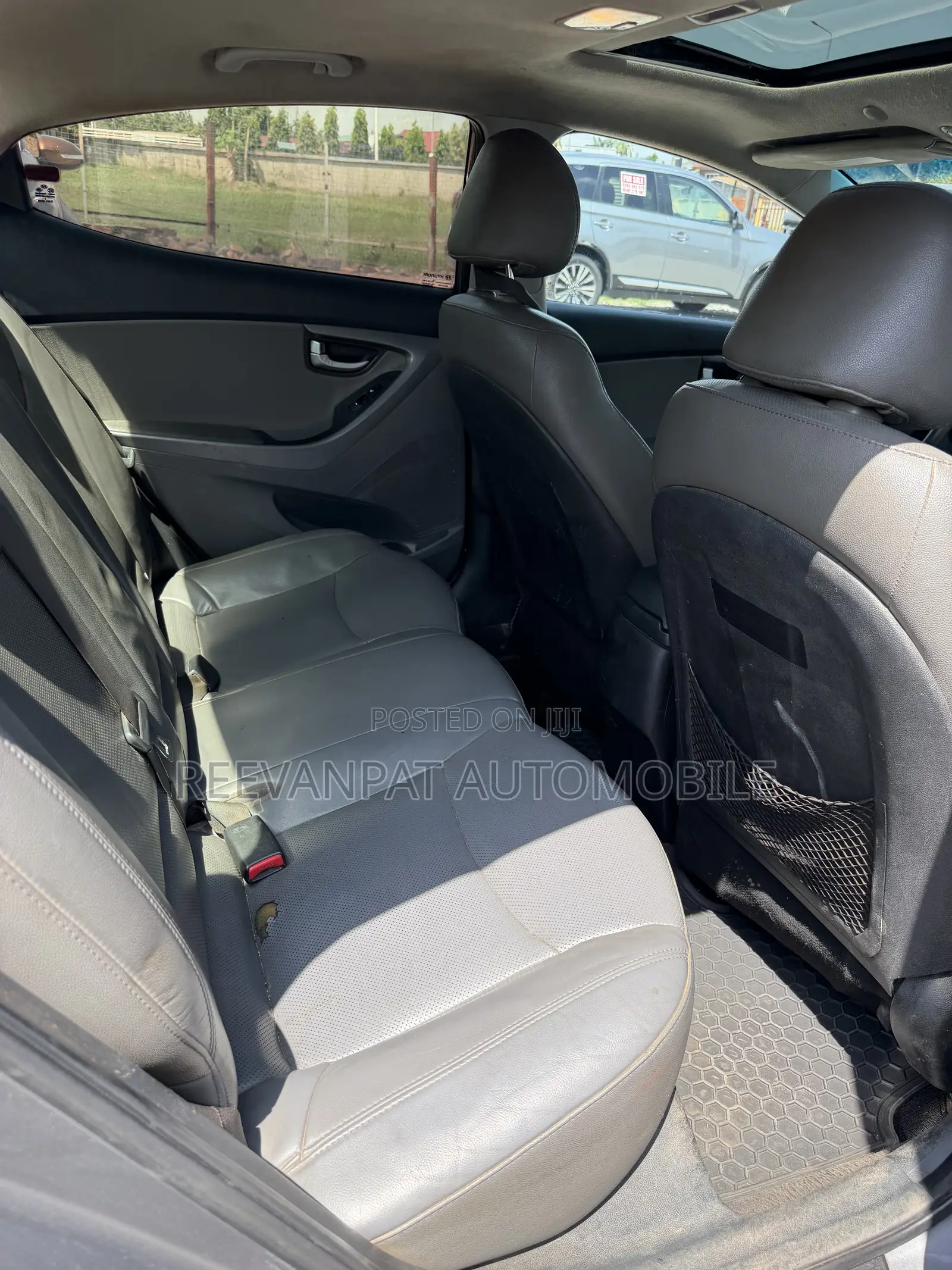 Hyundai Elantra 2015 Silver