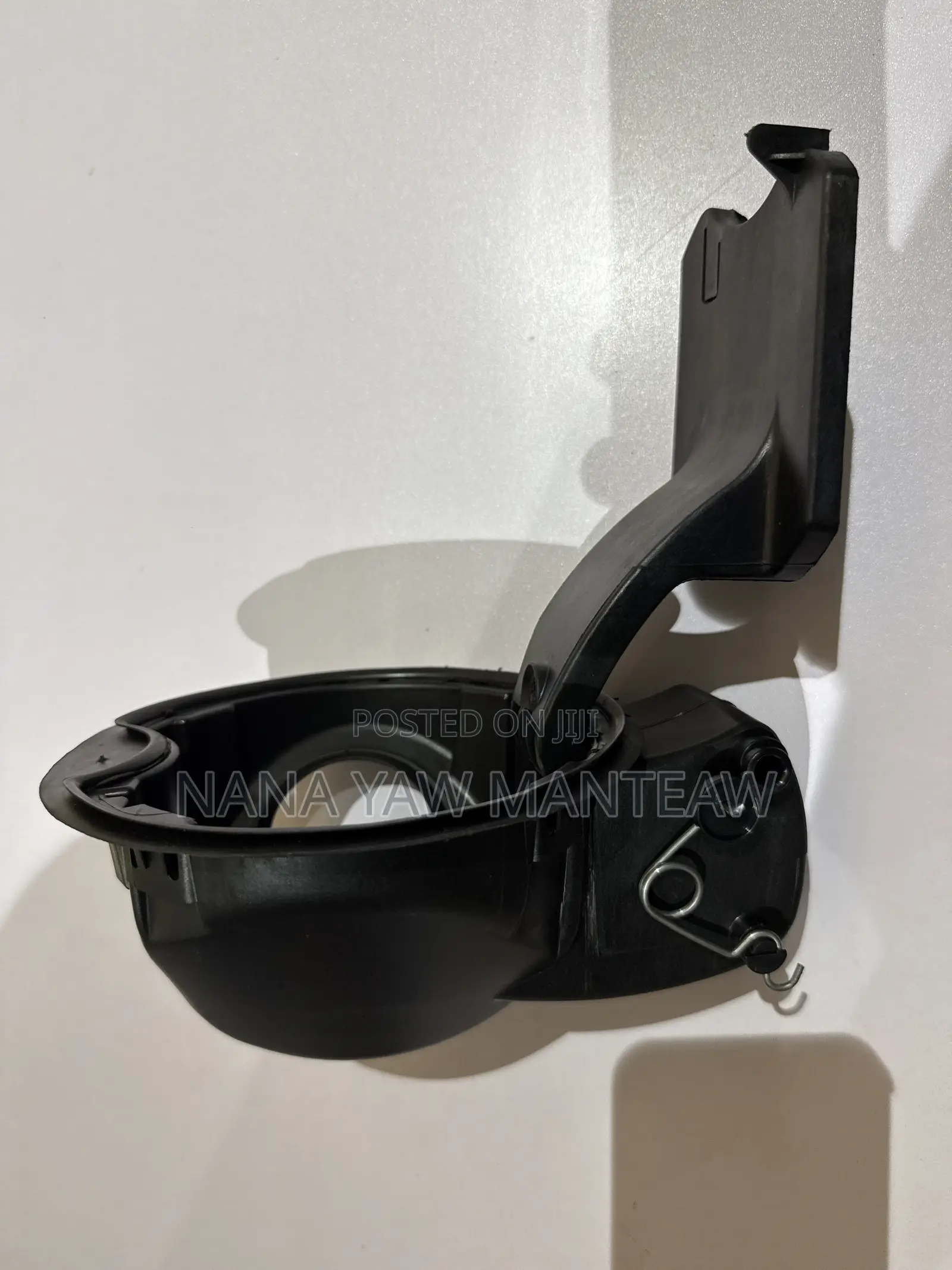 Ford F-150 Fuel Tank Cover