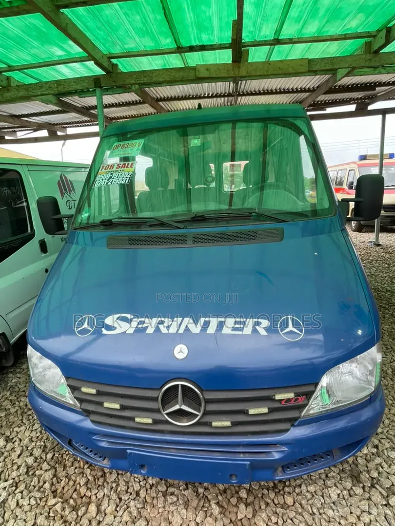 Mercedes-Benz Sprinter 2001 Blue