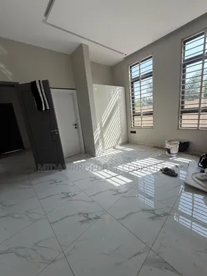 3bdrm Townhouse/Terrace in Oyarifa Teiman, Ghana Flag for sale