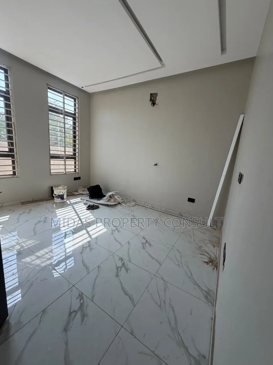 3bdrm Townhouse/Terrace in Oyarifa Teiman, Ghana Flag for sale