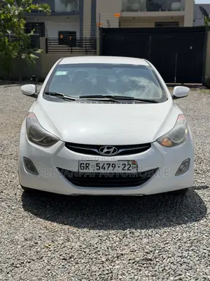 Hyundai Elantra 2012 White