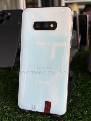 Samsung Galaxy S10e 256 GB White