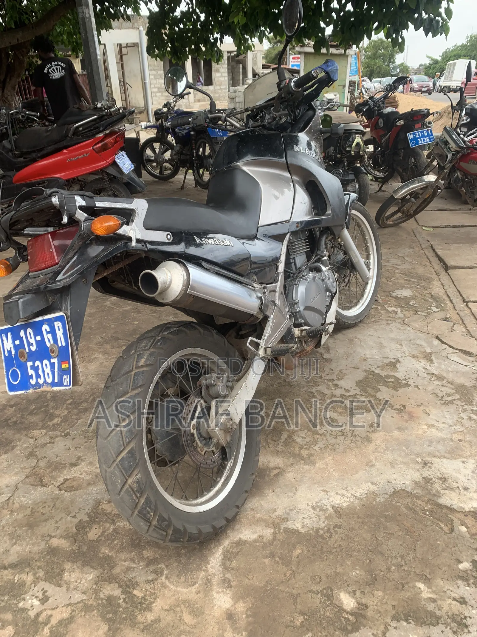Kawasaki 2000 Black