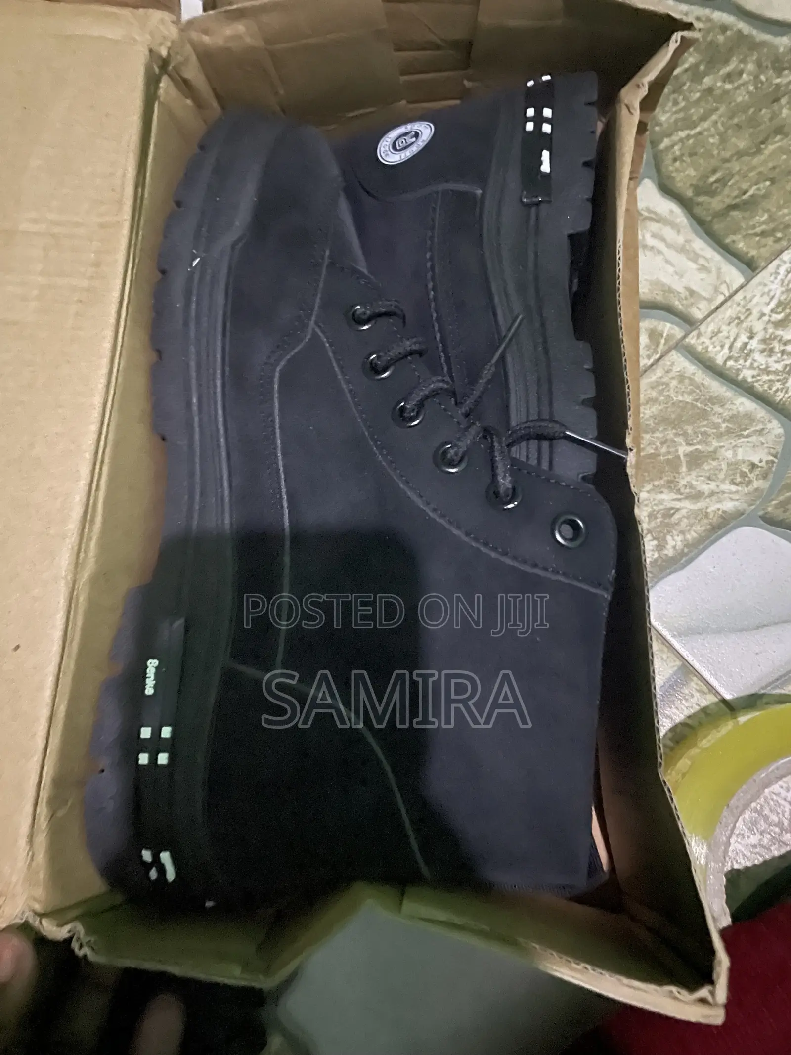 Shoe Size 41-43