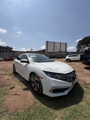 Honda Civic 2019 White