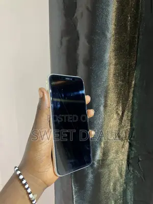 Apple iPhone 11 128 GB White