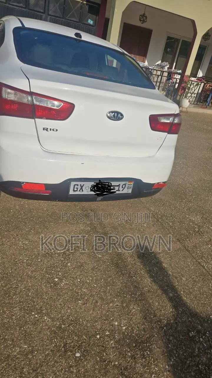 Kia Rio SX 4dr Sedan (1.6L 4cyl 6A) 2013 White