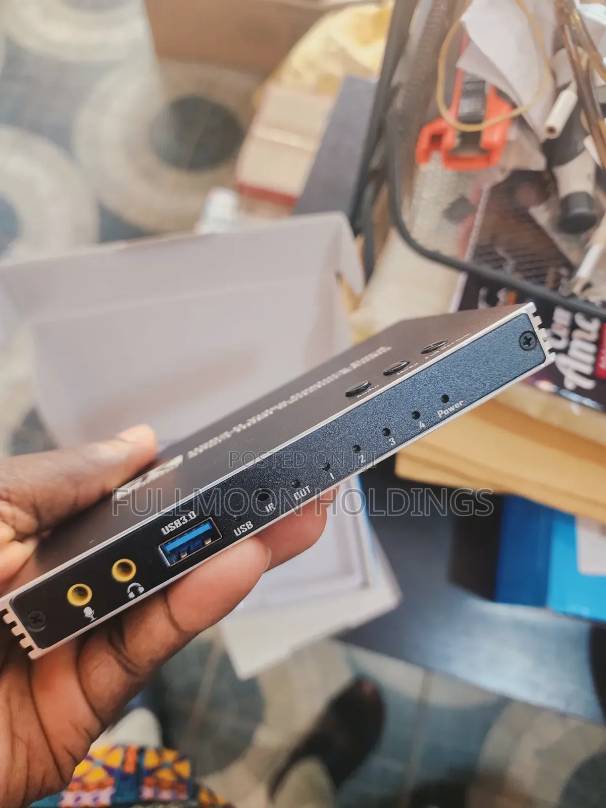 4 in 1 Video Capture Card and Switcher USB 3.0 Video and Audio