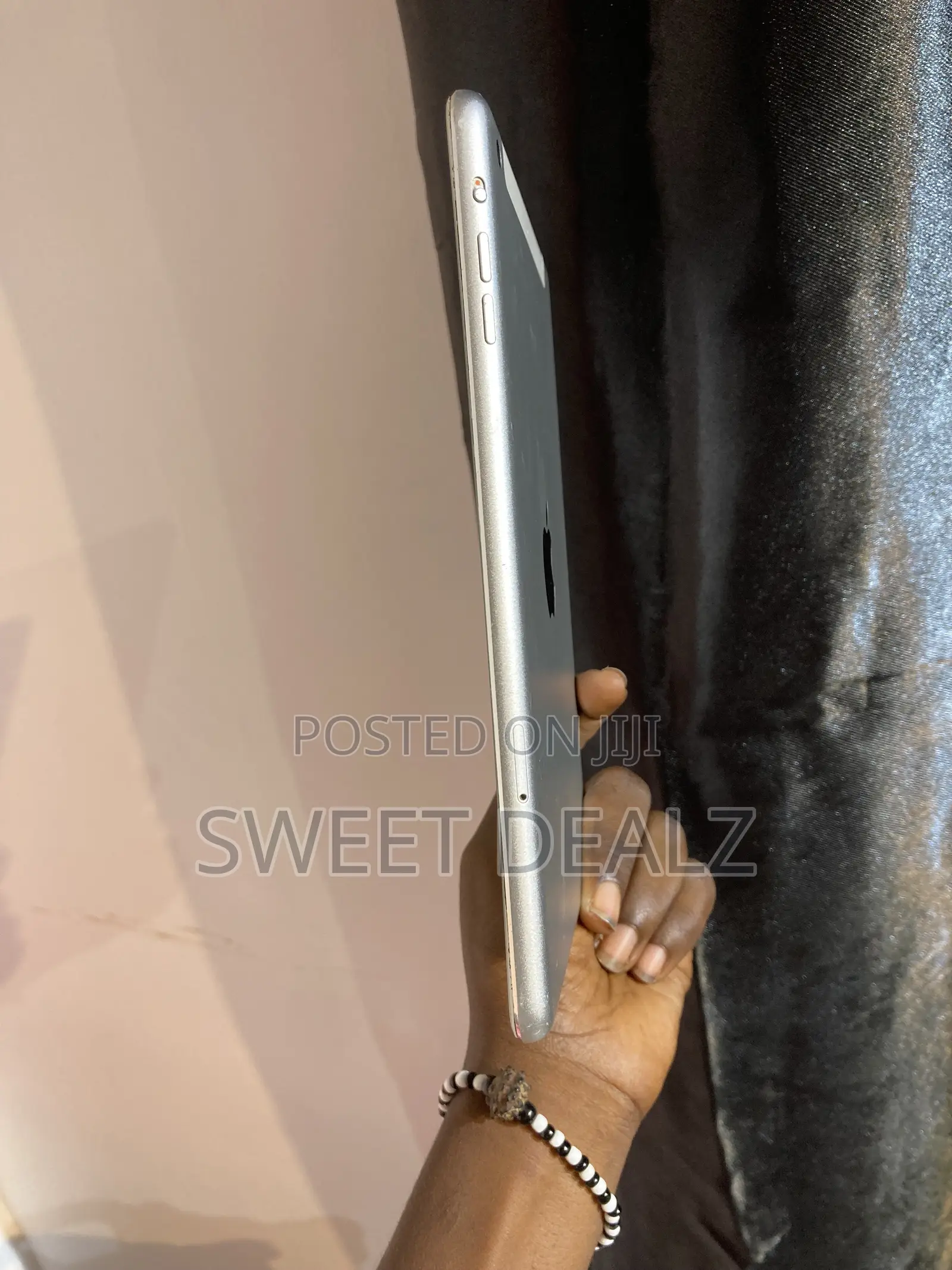 Apple iPad mini 3 64 GB Gray