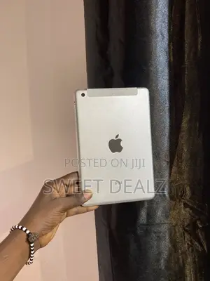 Apple iPad mini 3 64 GB Gray