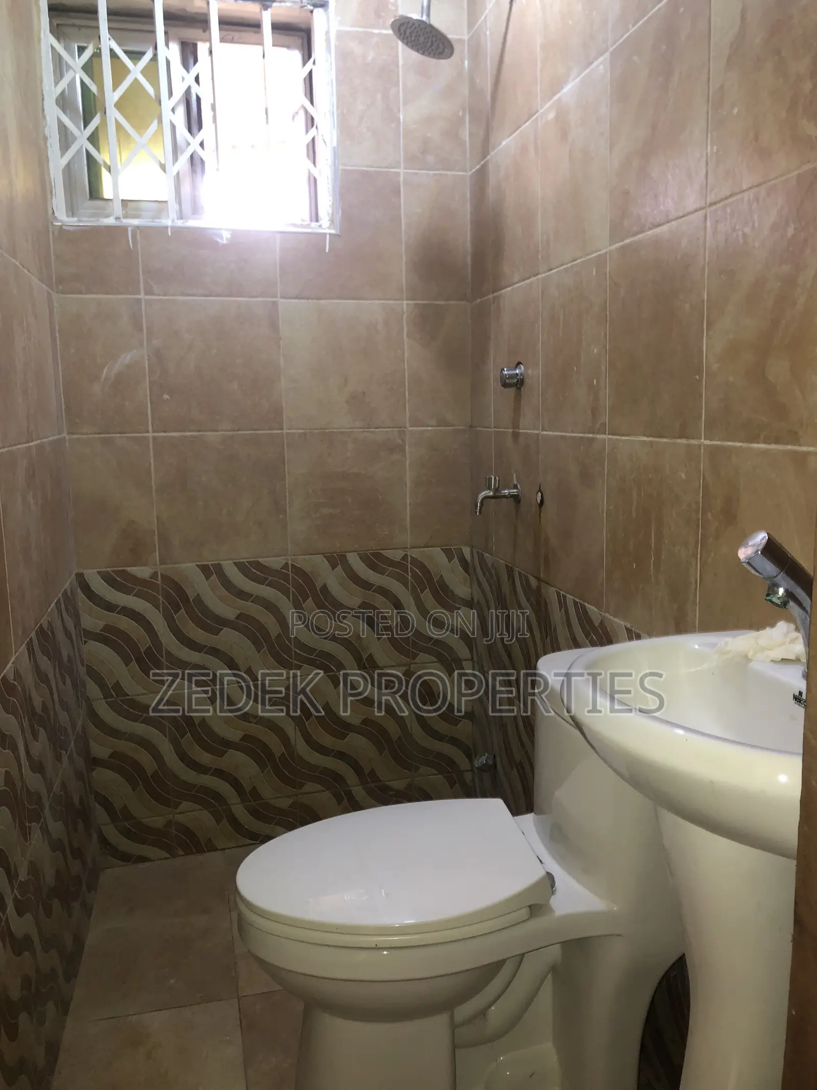 2bdrm Apartment in Kwabenya Acp/Franko for rent