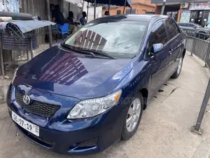 Toyota Corolla LE 4dr Sedan (1.8L 4cyl 4A) 2010 Blue