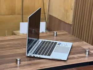 Laptop HP EliteBook 840 G9 8GB Intel Core i5 SSD 256GB