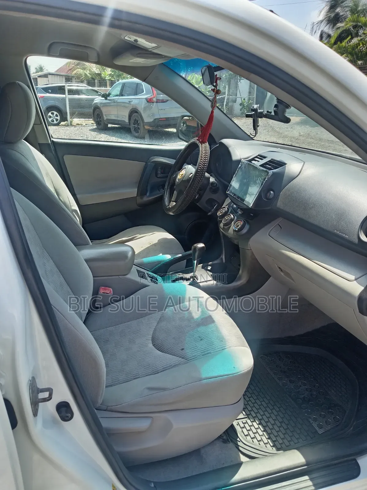 Toyota RAV4 2.5 4x4 2012 White
