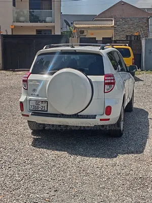 Toyota RAV4 2.5 4x4 2012 White