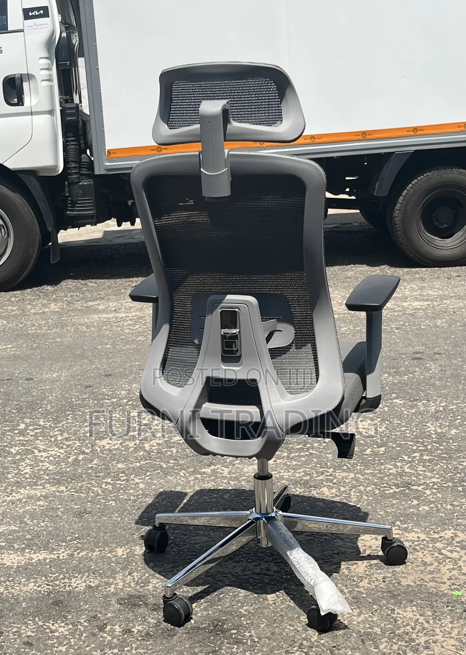 Modern Ergonomic Task Chair