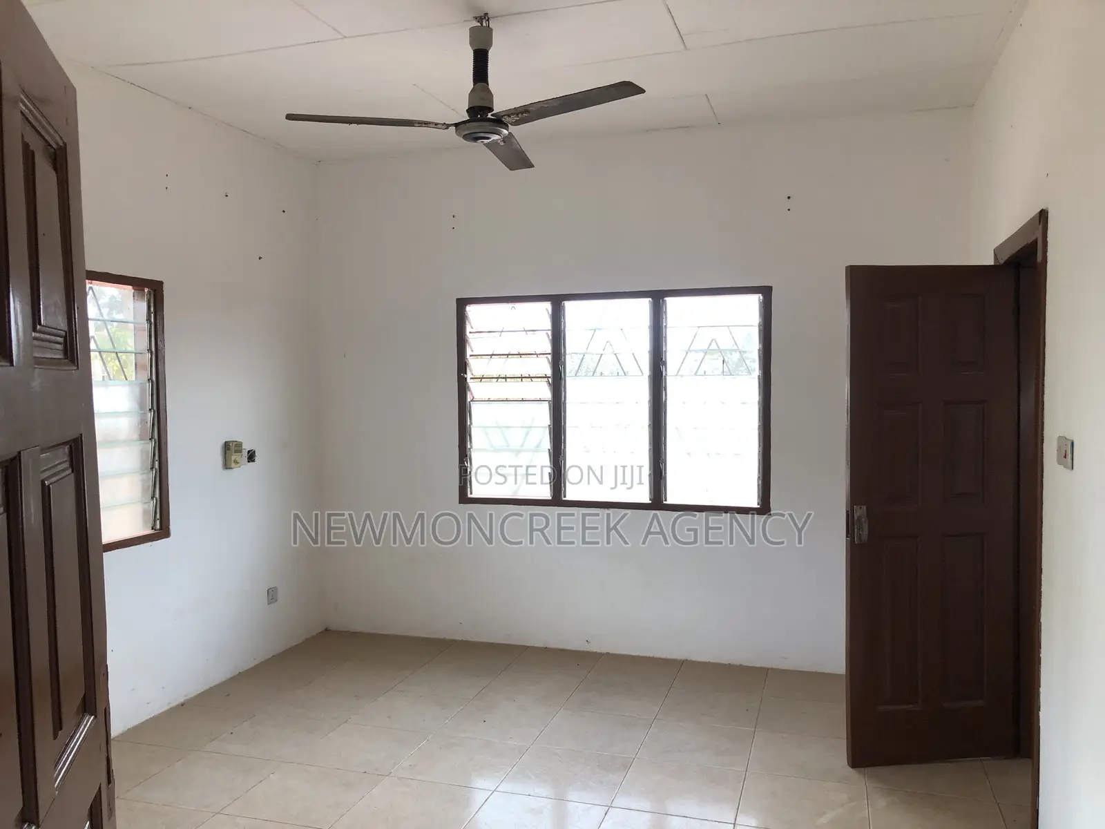 4bdrm House in Legon Club House, Oyibi for sale