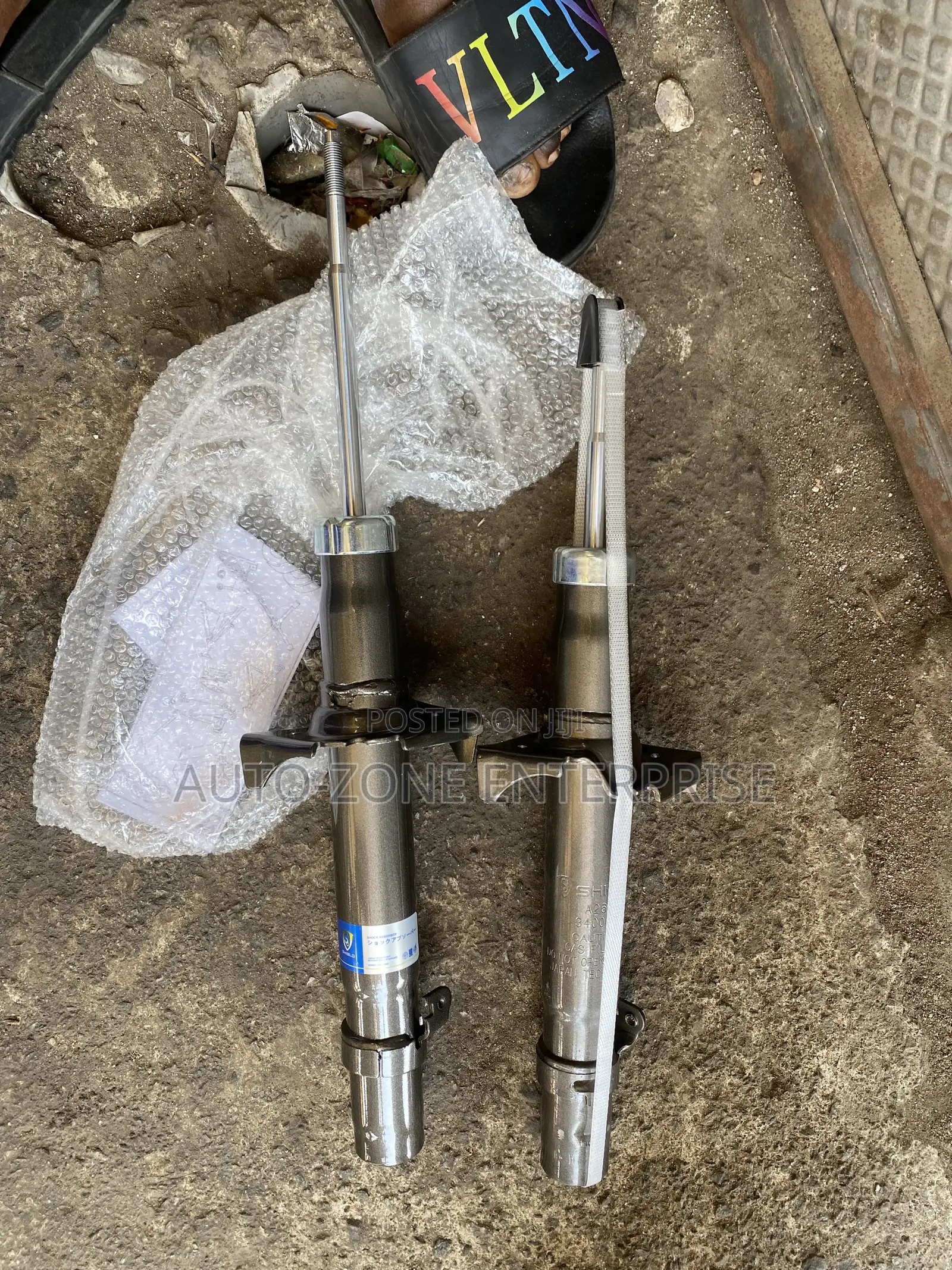 Honda Accord 2008 2009 2010 2011 2012 Front Shocks