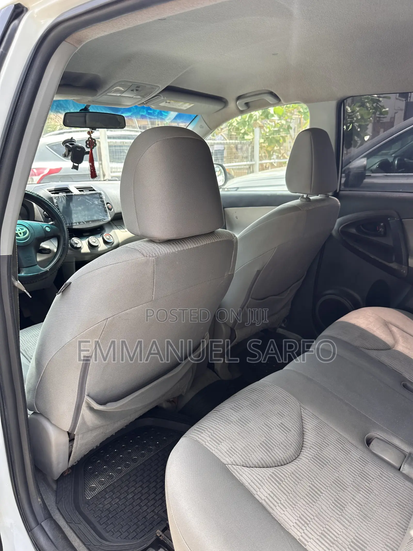 Toyota RAV4 LE AWD (2.5L 4cyl 6A) 2013 White