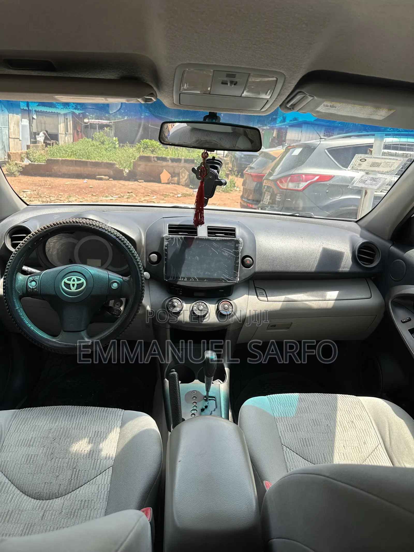 Toyota RAV4 LE AWD (2.5L 4cyl 6A) 2013 White