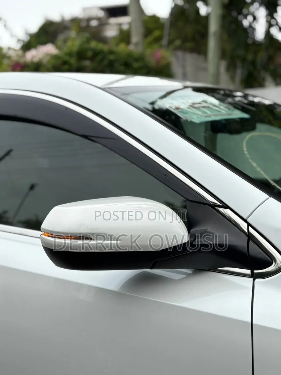Honda CR-V Touring AWD 2019 White