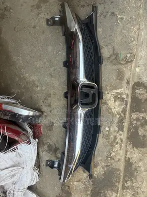 Honda Civic 2009-2010 Front Top Grille