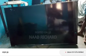 Sky Worth 50 Inches Smart TV