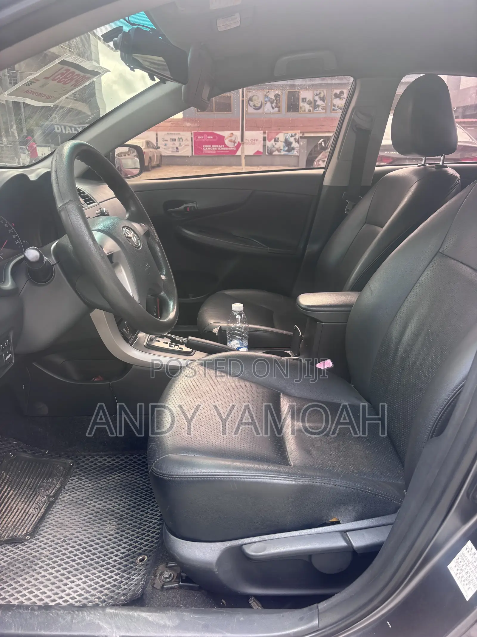 Toyota Corolla 2010 Gray