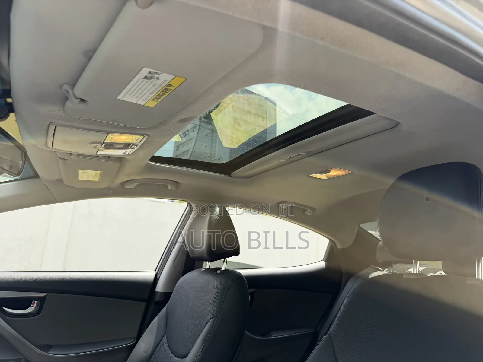 Hyundai Elantra Limited 4dr Sedan (1.8L 4cyl 6A) 2014 Silver