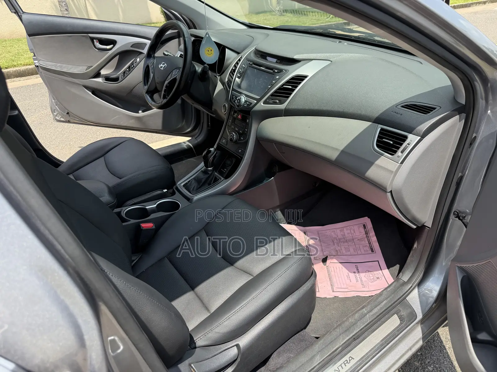 Hyundai Elantra Limited 4dr Sedan (1.8L 4cyl 6A) 2014 Silver