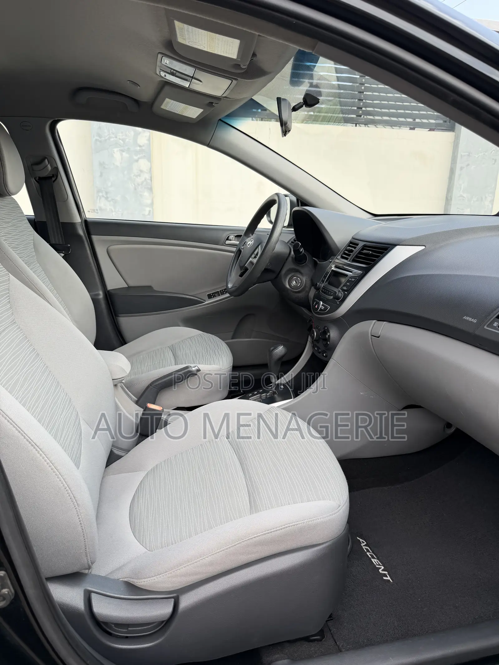 Hyundai Accent SE Sedan 2016 Black