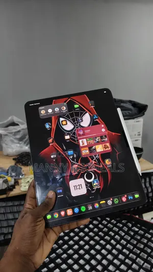 New Apple iPad Pro 13 (2025) 1 TB Silver
