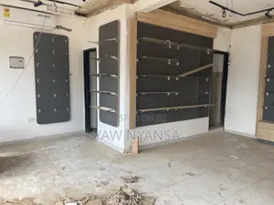 Shop for Rent at Leakside