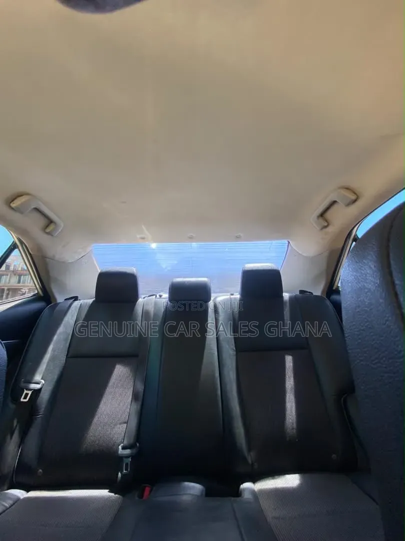 Toyota Corolla S 4dr Sedan (1.8L 4cyl CVT) 2015 White