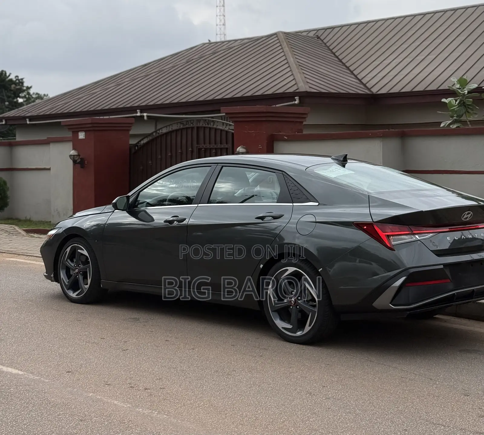 Hyundai Elantra SEL Convenience IVT 2025 Gray