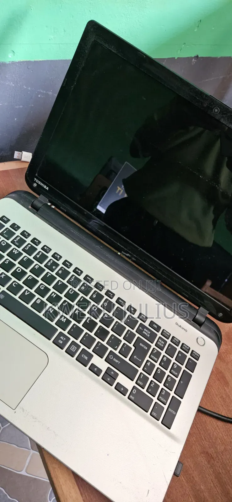 Laptop Toshiba Satellite L50 12GB Intel Core i3 SSD 128GB