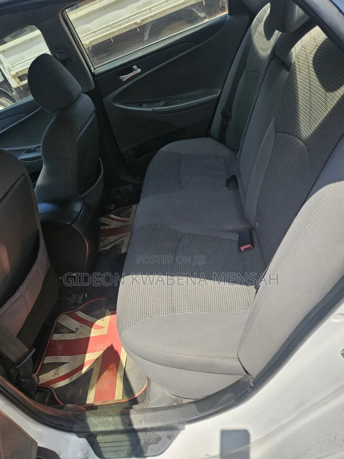 Hyundai Sonata GLS Sedan FWD (2.4L 4cyl 5A) 2010 Silver