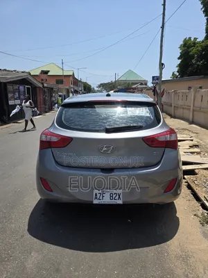 Hyundai Elantra Sport 4dr Sedan (2.0L 4cyl 6A) 2014 Gray