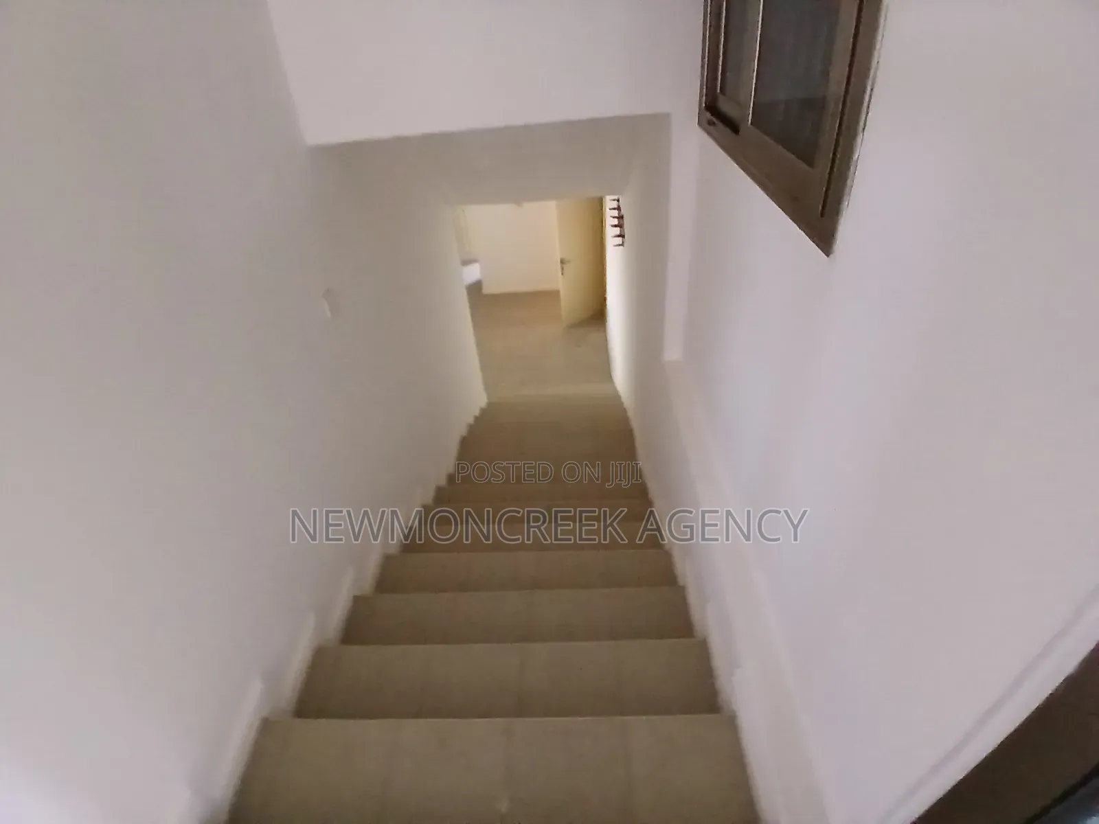 6bdrm Duplex in Fareham Melcolm, Frafraha for rent