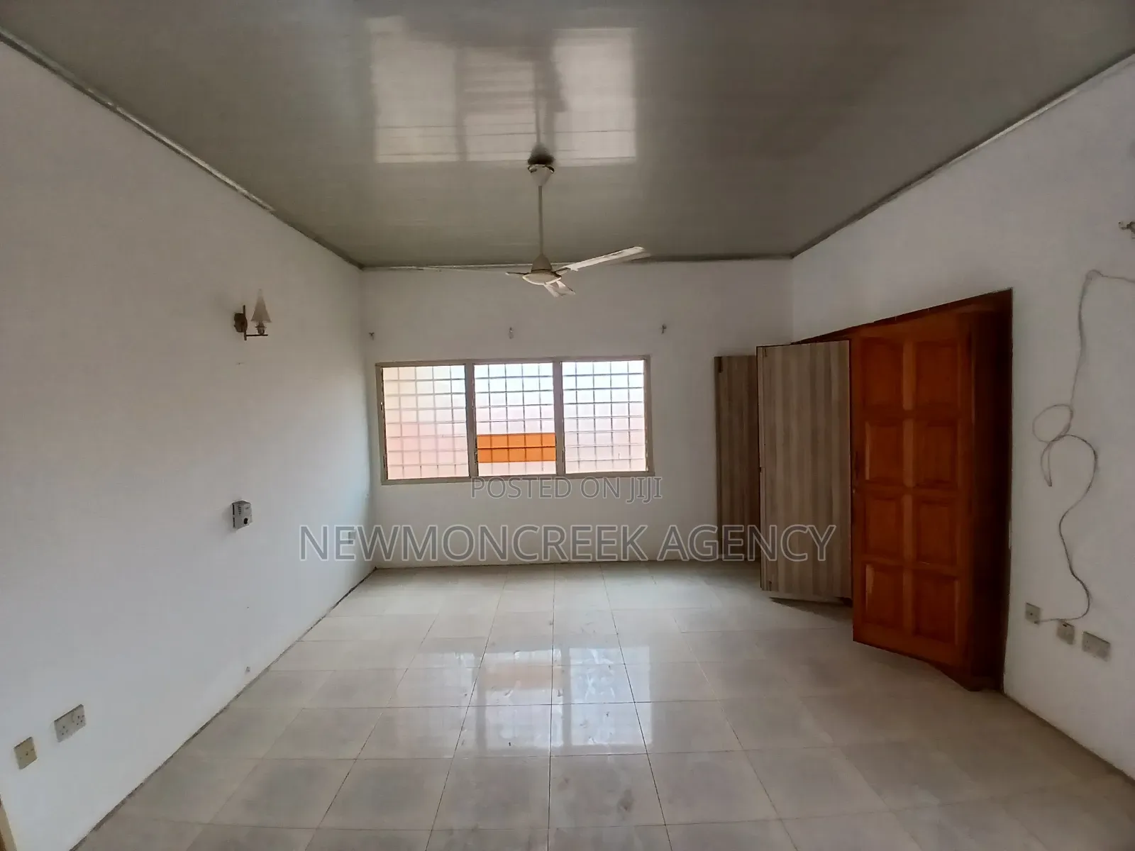 6bdrm Duplex in Fareham Melcolm, Frafraha for rent