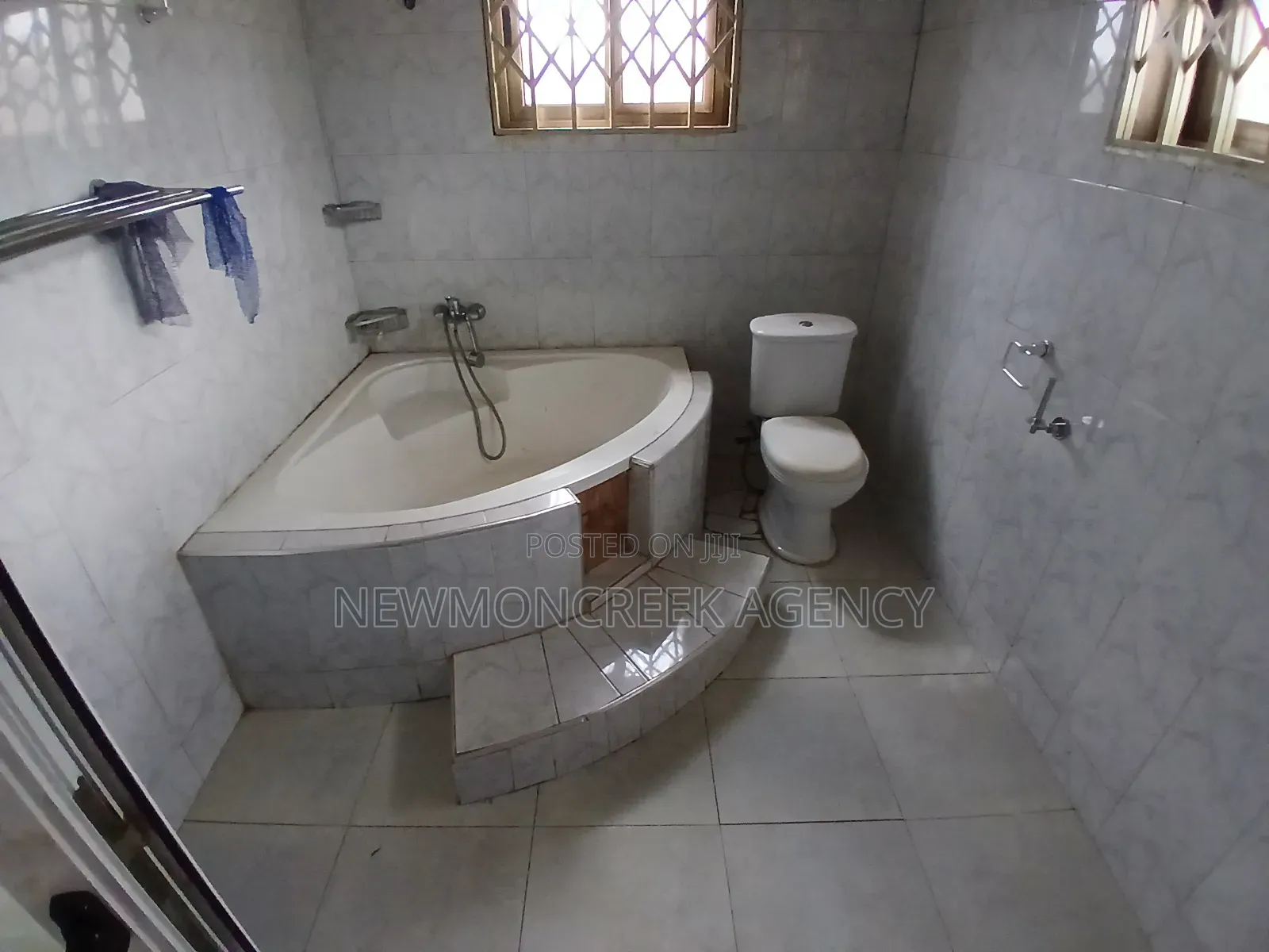 6bdrm Duplex in Fareham Melcolm, Frafraha for rent