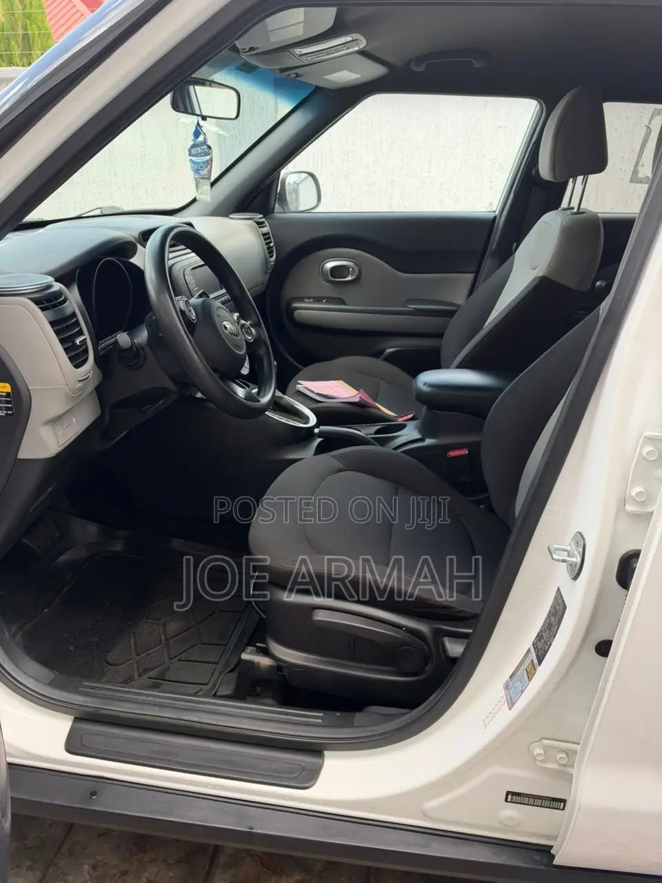 Kia Soul Hatchback 2018 White